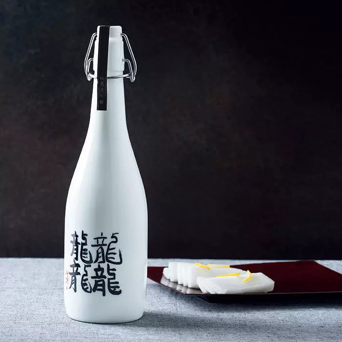 Junmai Daiginjo Shizuku Sake Tetsu (Dragon) 720ml